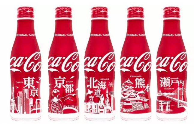 喜欢拿瓶子“说事儿”的可口可乐推出了城市摩登瓶