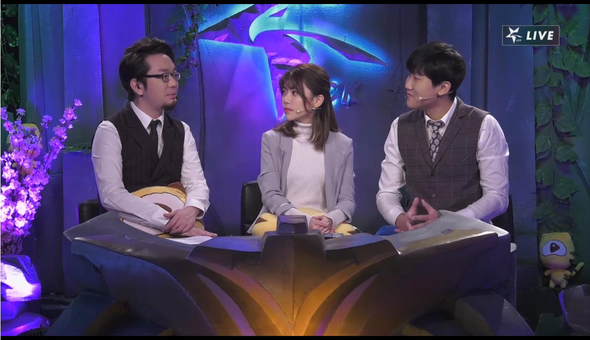 [直播中]上路巨魔虫子，打野UmTi蝎子Score*器武**第三局