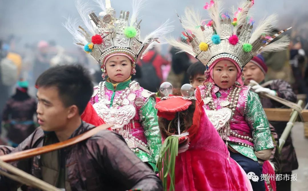 贵州打糍粑这个习俗的由来和传说,贵州侗族过年习俗打糍粑