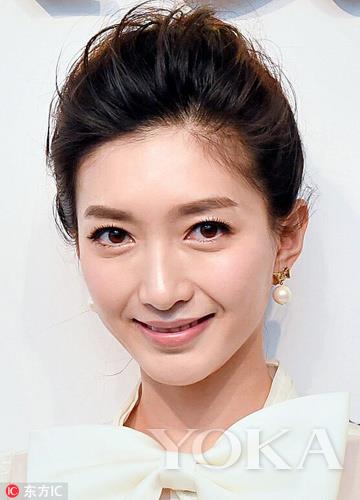 干净清爽“大光明”漂亮额头秀出来