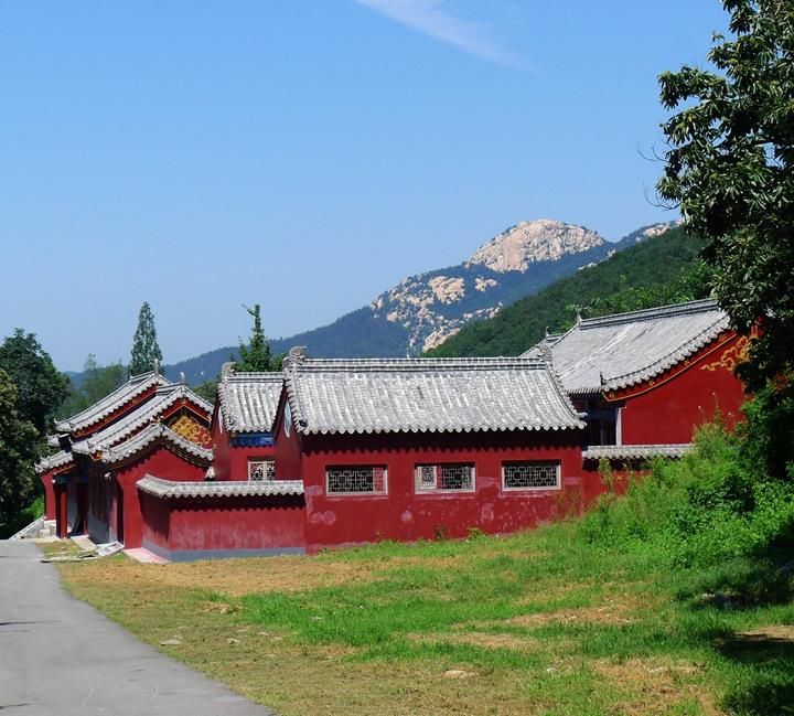 蒙山三十六计之十六：雨潜麻峪环古寺