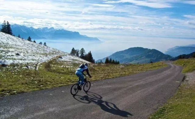每个男孩都有一个单车骑行梦,每个男孩都有一个自行车梦