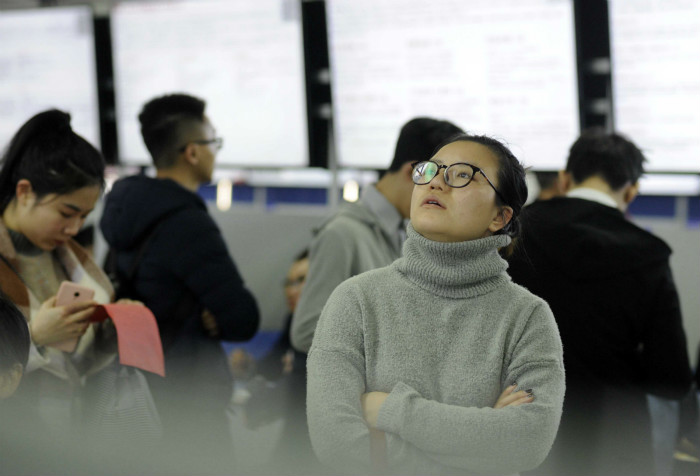 广州金融行业保险招聘,最新广州业务员跑市场招聘