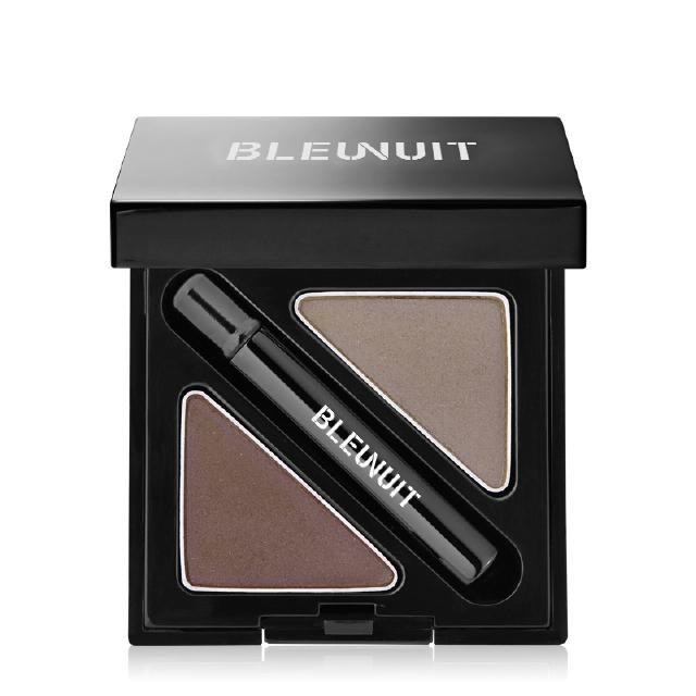 眉毛修掉一半显清纯,眉毛修残了要全剃掉吗