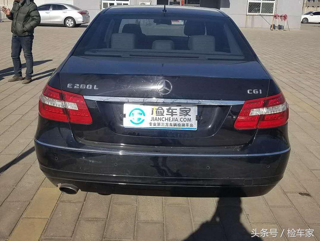 十二万公里的奔驰e200还能买吗,奔驰e200值不值得买