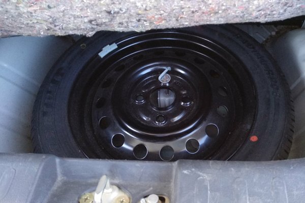 12年铃木奥拓9万公里值得要吗,一万多铃木奥拓手动