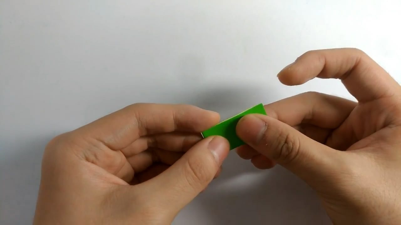 折纸复杂灯笼鱼教程,手工折纸大全鱼灯笼