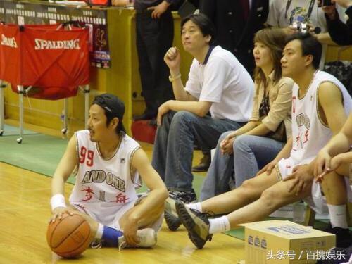 陈道明弹钢琴渔光曲,陈道明和明叔什么关系