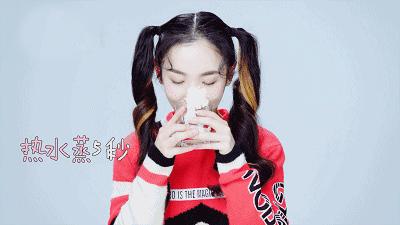 一抹惊艳的唇妆,diy唇彩的制作方法