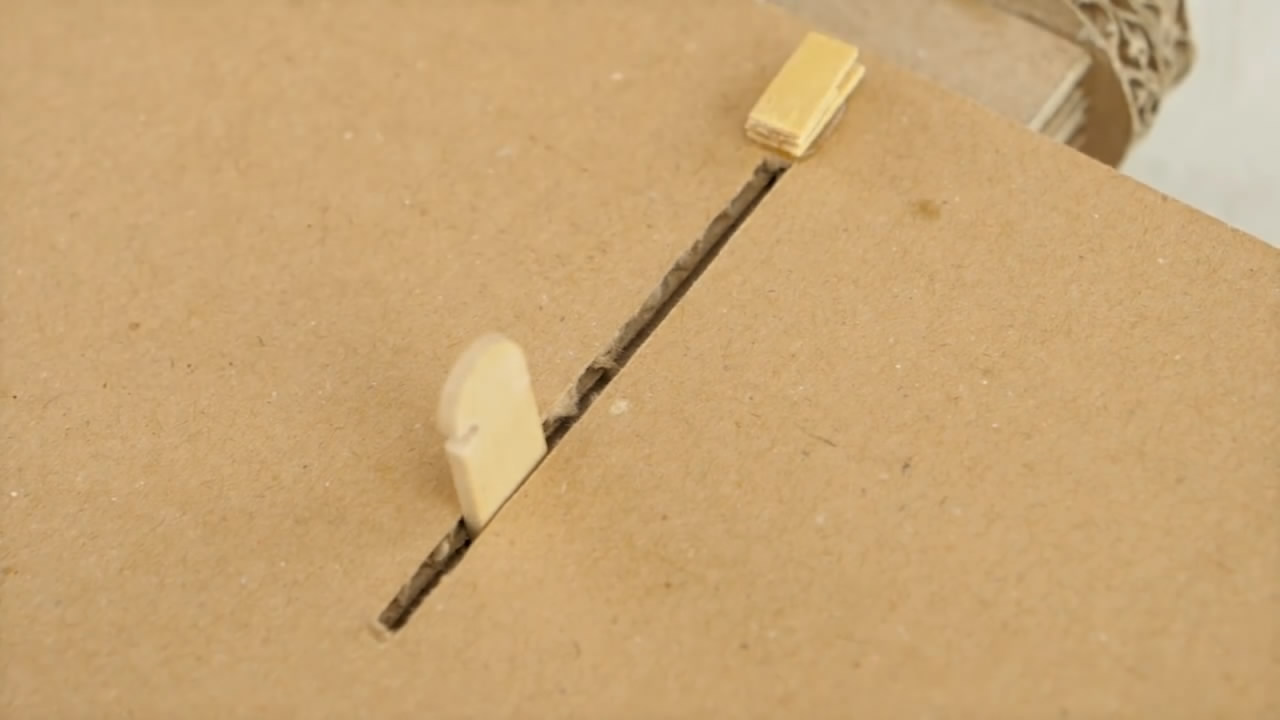 如何用磁铁制作可以玩的足球场,磁铁做足球