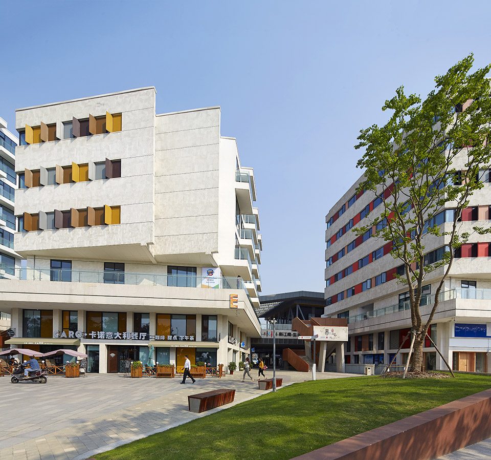 城中之城景华新苑,城中之城东原地产