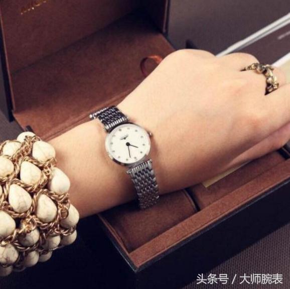 万元左右女表推荐,适合30岁女款表推荐