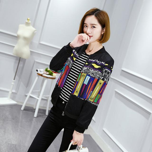 穿搭女潮酷黑色棒球服,穿搭女图集棒球衣绿色