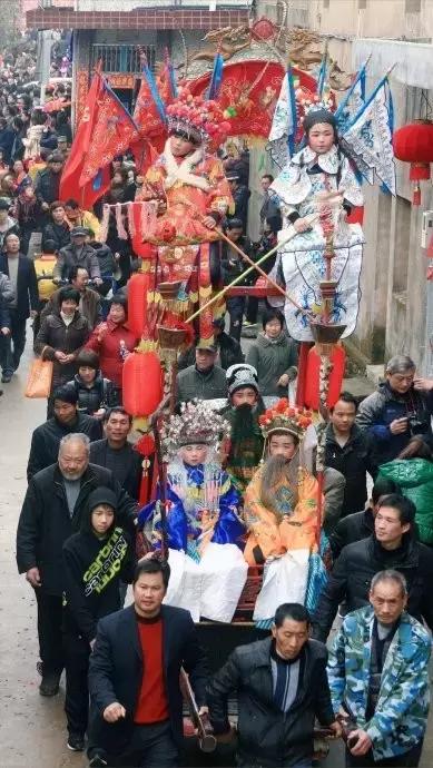 元宵节古镇逛一逛,古镇上的元宵节值得去玩嘛