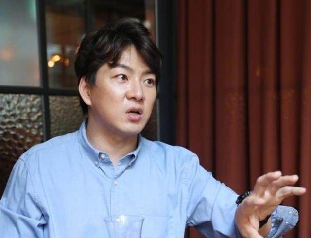 宋一国的三胞胎搞笑视频,宋一国三胞胎探班视频