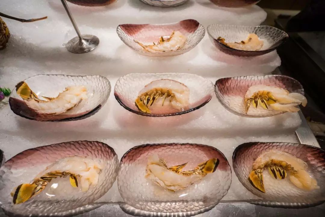 小悦鼎会海鲜自助,1大1小自助餐厦门