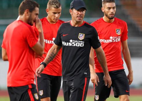 与丁丁睡了2年的男人来中超了:24岁亿级独狼带大连突!