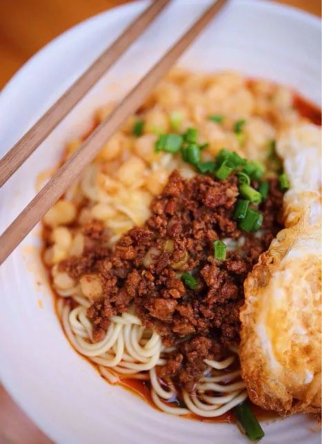 重庆最火的早餐小面,重庆人的早餐从一碗小面开始