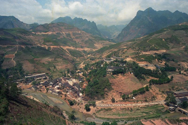 云南赶街场面描写,云南赶街赶集视频