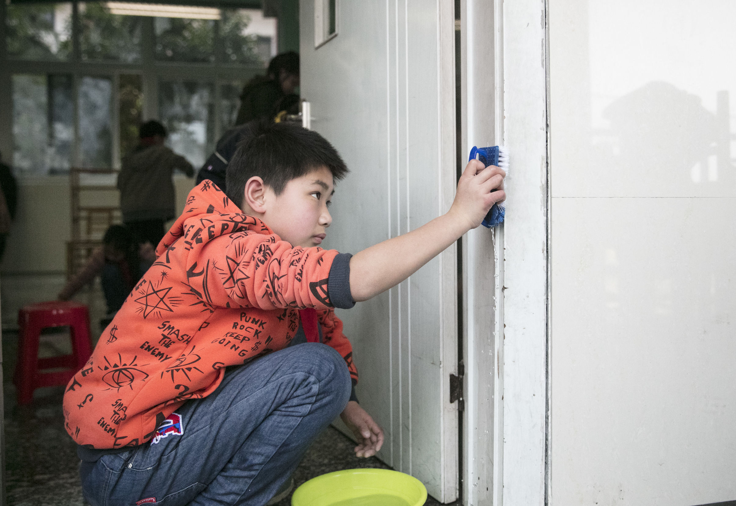 小学生学校大扫除感受和收获简短,小学生大扫除怎样来安排