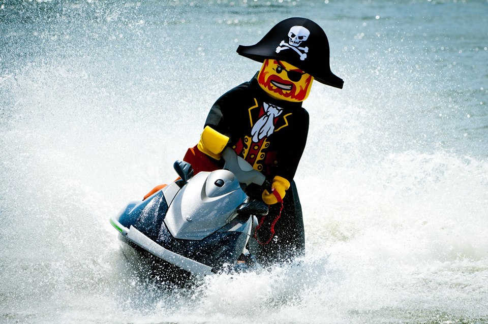 春天没能一起放风筝夏天一起看海,春天去不去旅游