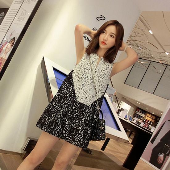 一字肩上衣纯欲风露锁骨款,露锁骨常规显瘦半袖