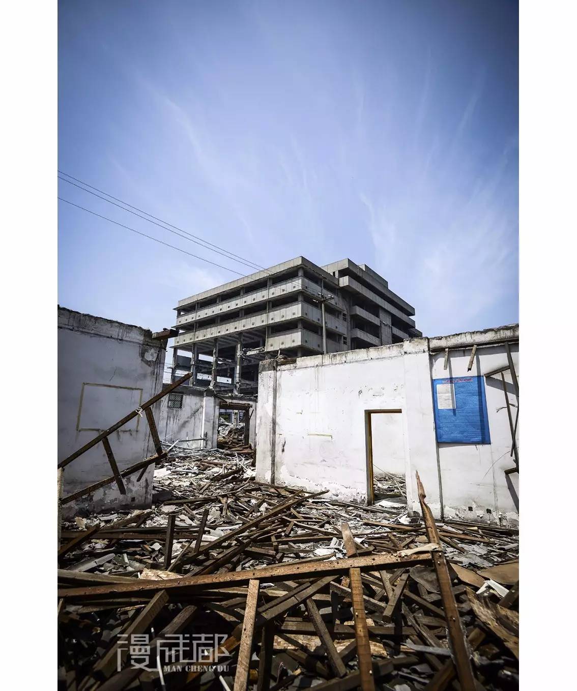 它们承载好多成都人的记忆，让我们一起来保护这些老工业建筑吧！