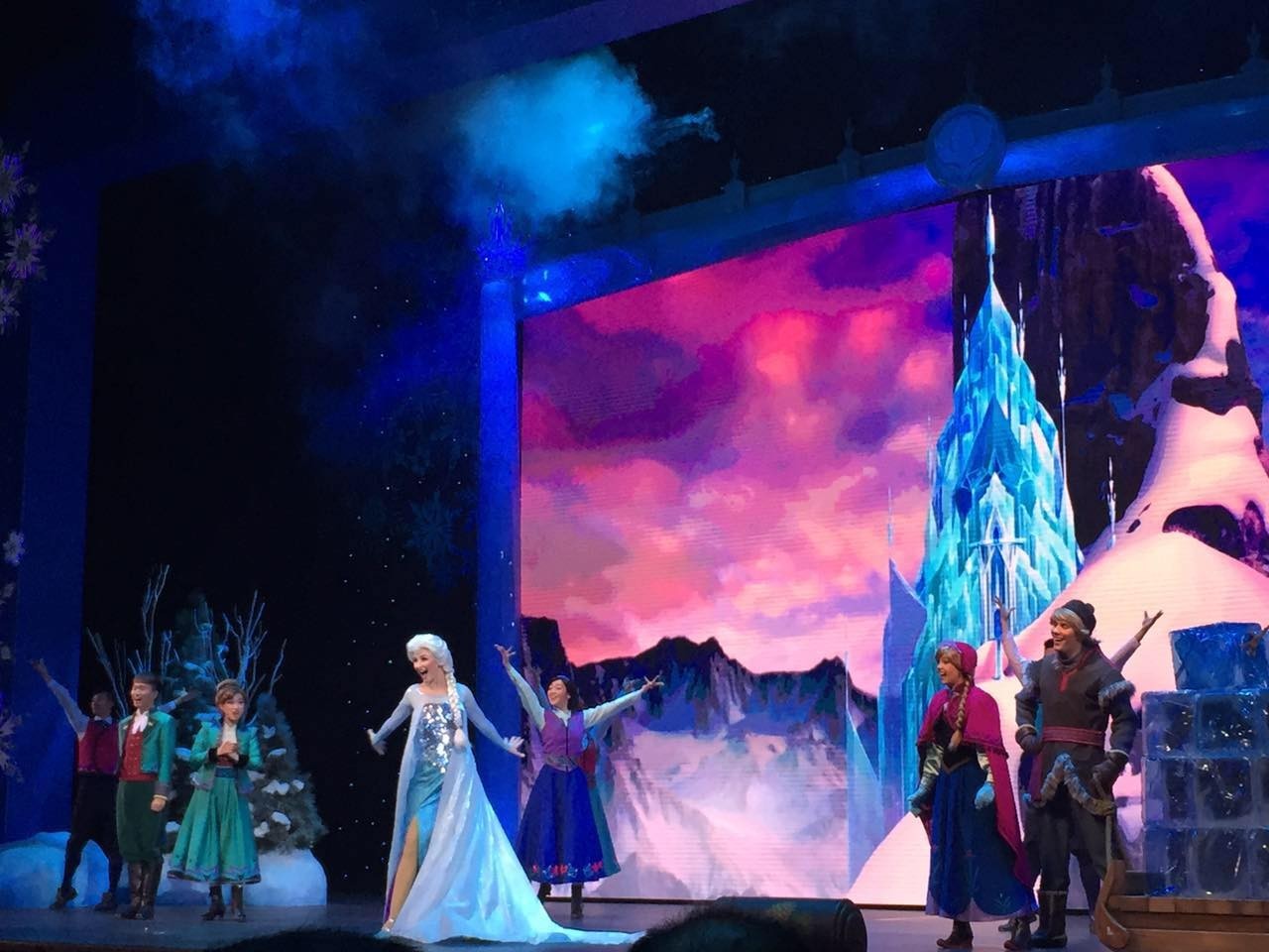 上海迪士尼宝藏地点,上海迪士尼宝藏湾视频