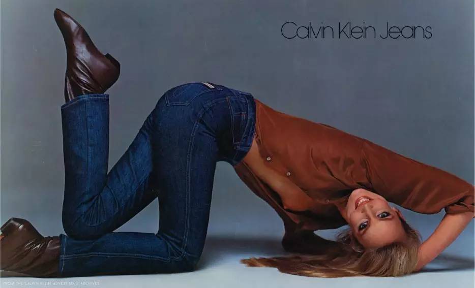 总是性挑逗的CK，这次的广告又被举报了