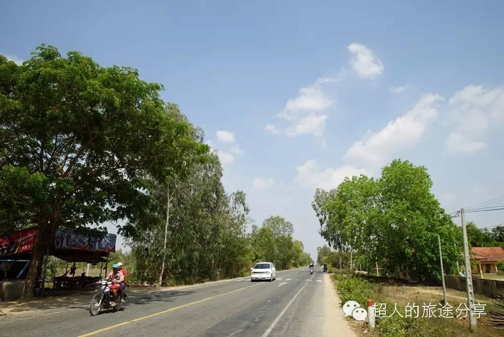 越南胡志明奥黛店,在胡志明街头偶遇穿奥黛的美女