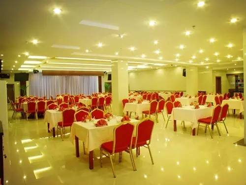 洛阳住哪个酒店好玩,洛阳酒店旅游攻略