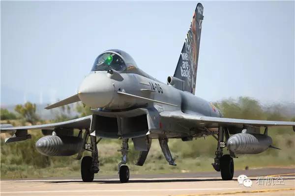 视觉|没去过老虎会？没关系，看航空带你穿越去现场