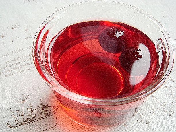 自制杨梅酒最好吃的做法,杨梅酒自制饮品怎么做好喝