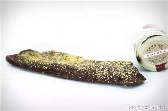 黄金蛋糕的特点是什么,现在蛋糕还用金箔吗