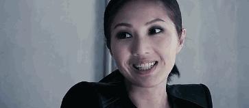 37岁的F小姐出道15年,不管怎么努力就是不红