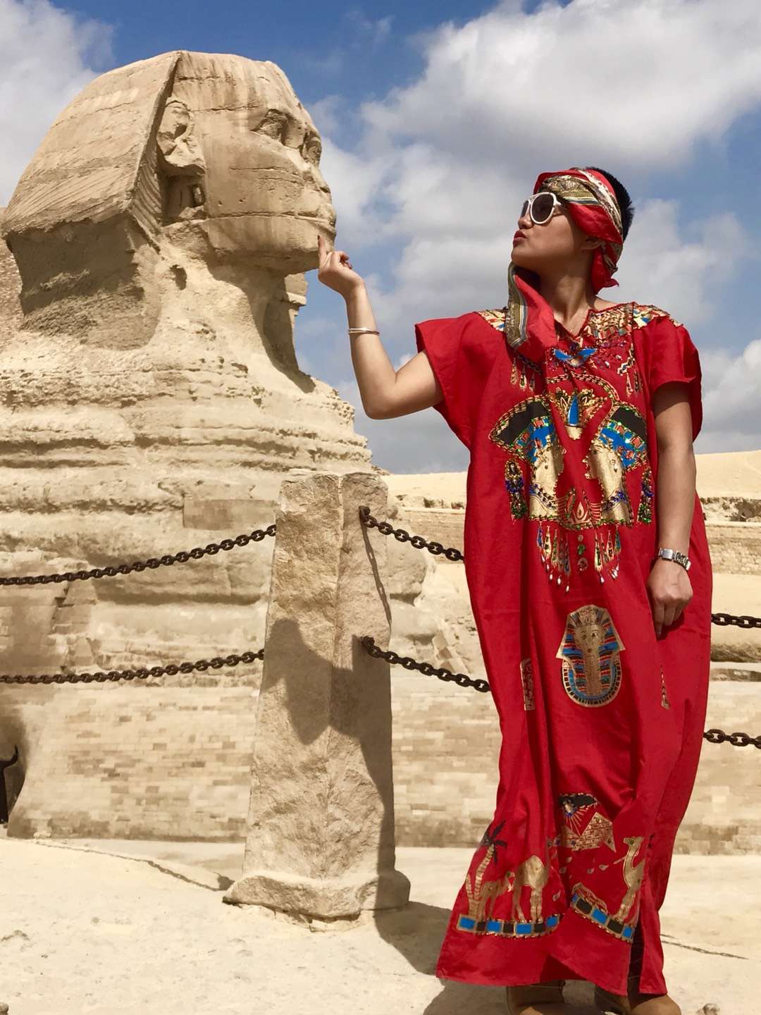 她说:成都,是成都人的形容词。