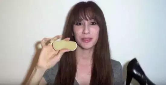 买的鞋子磨脚不给退该如何处理,鞋子磨脚处理的简单方法图片