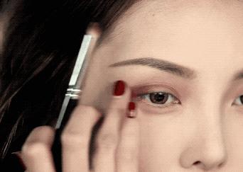 手把手教你清洗化妆刷,手把手教你刷睫毛化妆上热门