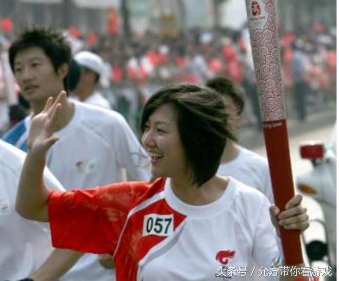 lol小苍以前的视频,lol元老解说小苍