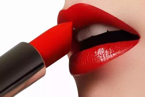 红唇的危害和副作用,红唇给人带来的烦恼