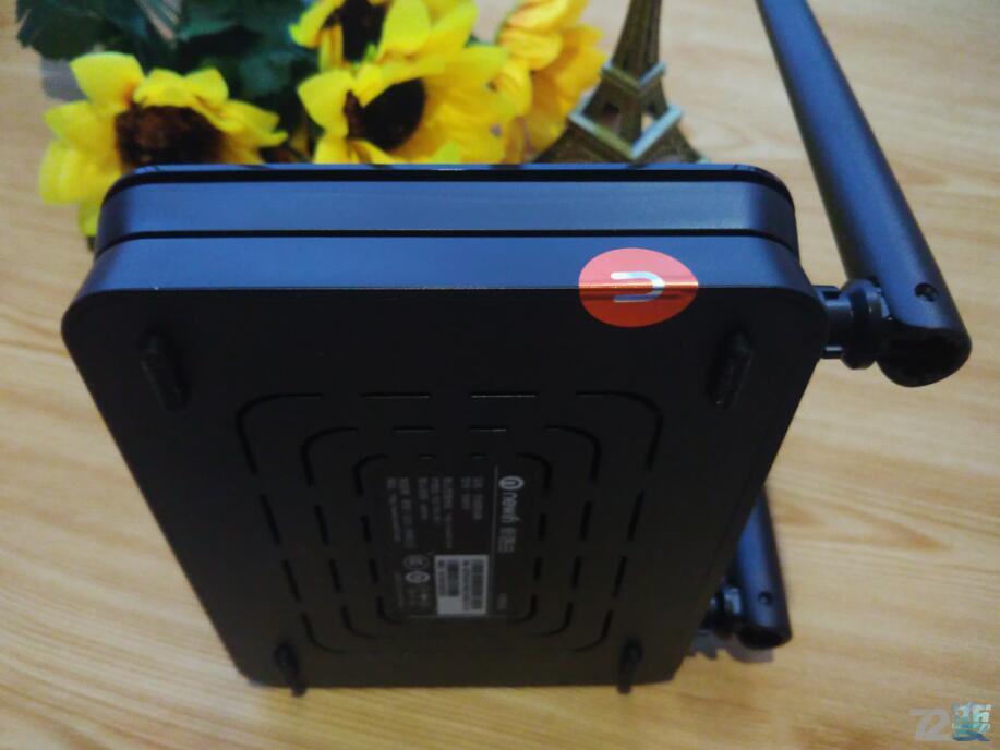 路由器竟然这么小？智能路由器Newifimini开箱评测