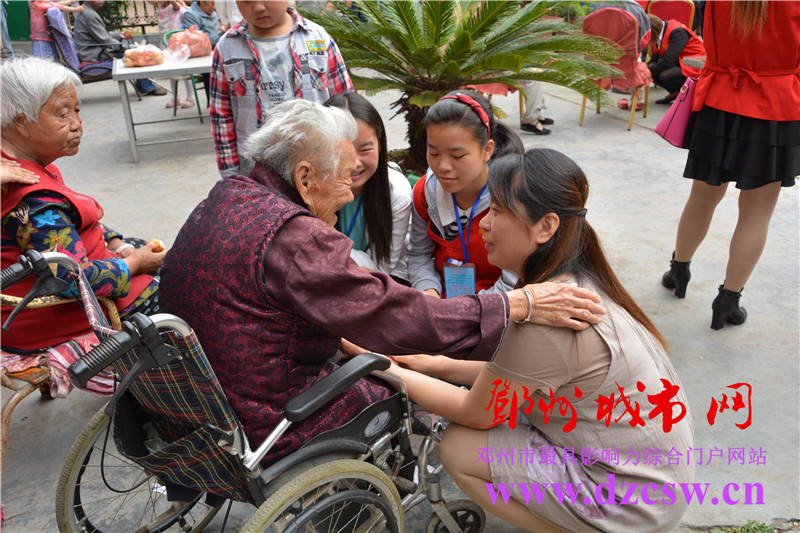 邓州花洲社区福利院,慰问五保户和孤寡老人公益活动