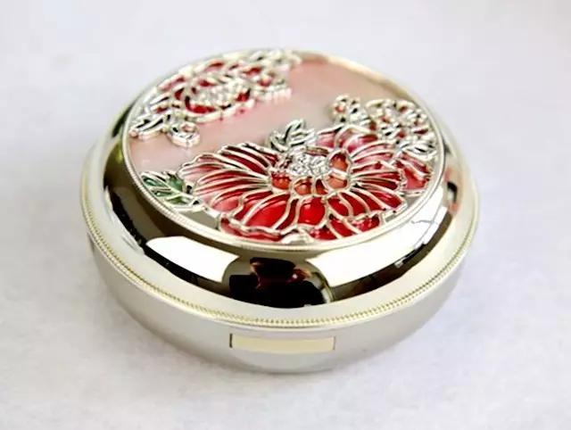 雪花秀和whoo后护肤品哪个好用,韩国雪花秀和后系列哪个好