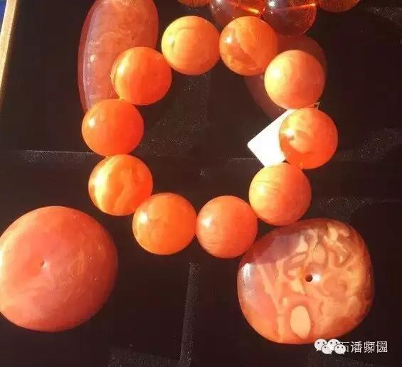 沁色蜜蜡怎么回血,怎么看回流蜜蜡