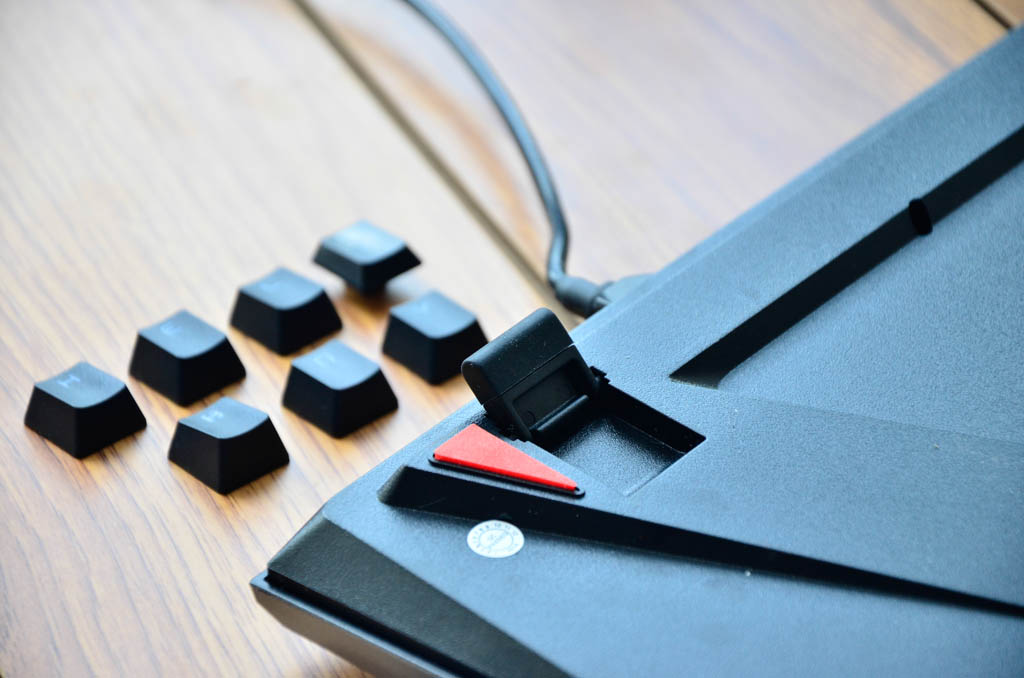 入门黑轴红轴机械键盘,机械键盘可能正在毁掉你的手腕