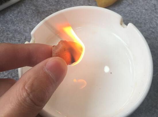 火烧蜜蜡真假鉴别方法,蜜蜡怎么辨别真假有什么好办法吗