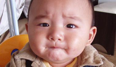 纽贝小红帽护理凝露治疗湿疹吗,采访医生宝宝湿疹的正确涂抹方法