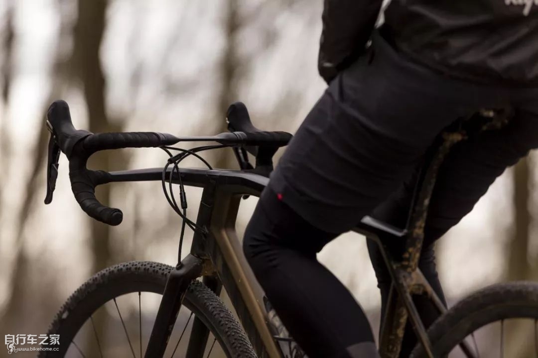 截错头管救星！CanyonGrail原配的双层弯把给你70mm抬升