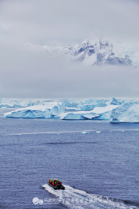 南极靠着什么大洋,南极无数人梦寐以求的终极目的地