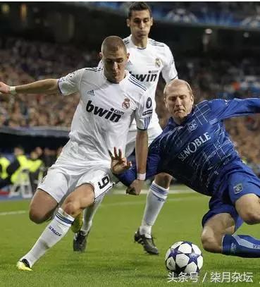 足球课堂:手把手教你练防守